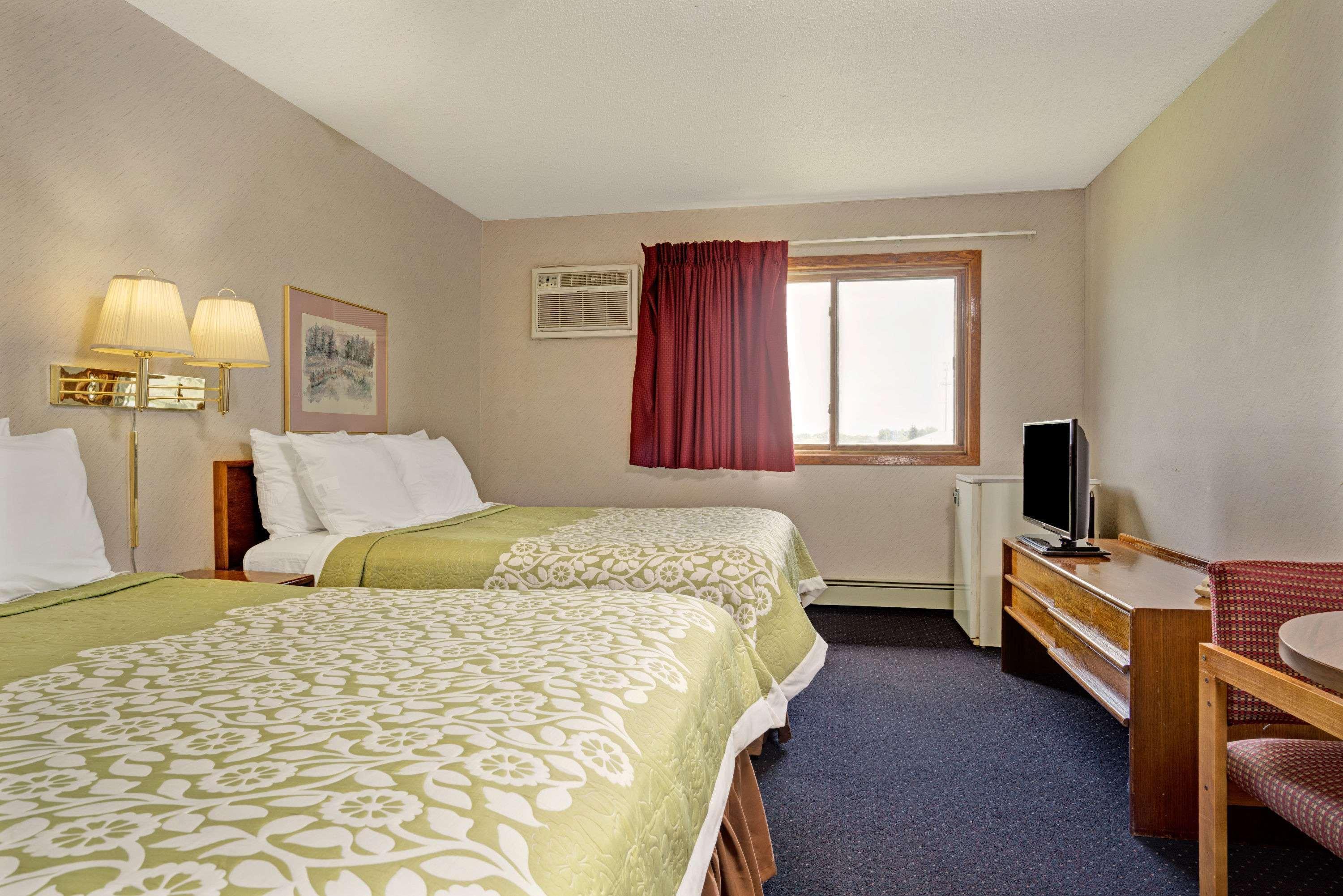 Days Inn By Wyndham Monticello Екстер'єр фото